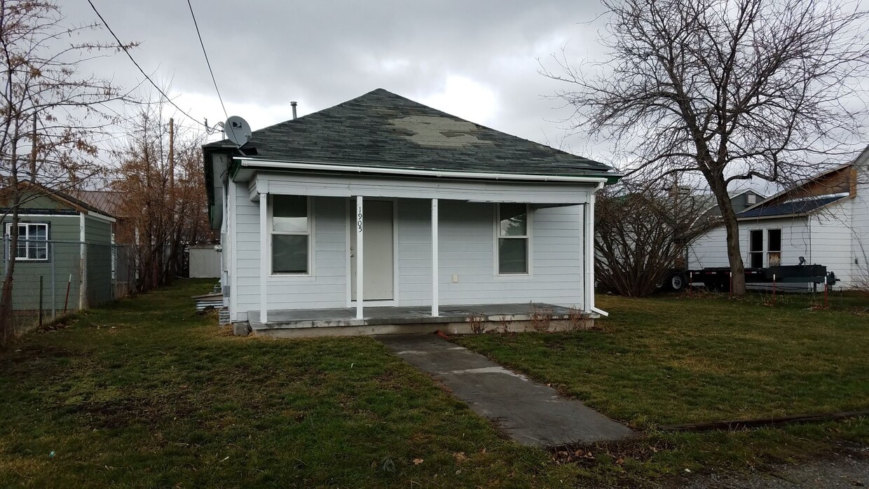 Primary Photo - 1905 E. Penn Avenue, La Grande, Oregon 97850