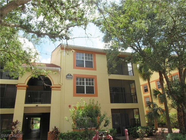 Building Photo - 7925 Preserve Cir