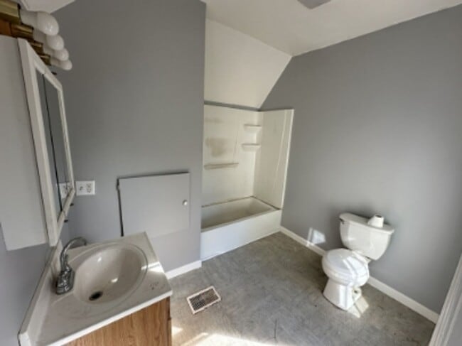 Foto del edificio - 79 Parker St