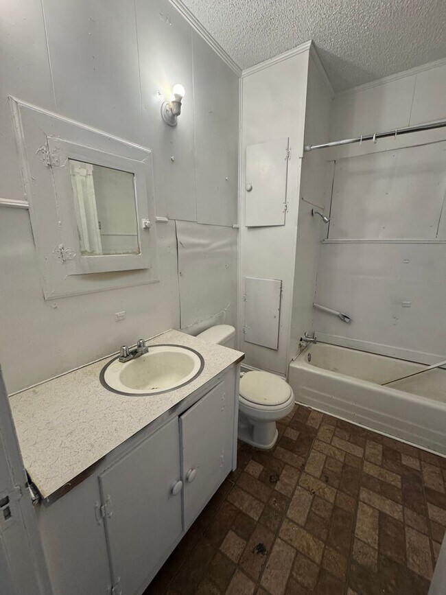 Foto del edificio - Cozy 3 Bed Home