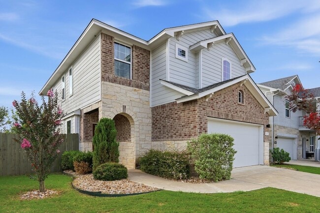 Building Photo - 10005 Dalliance Ln