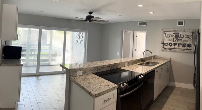 Foto del edificio - 5328 NE 6th Ave