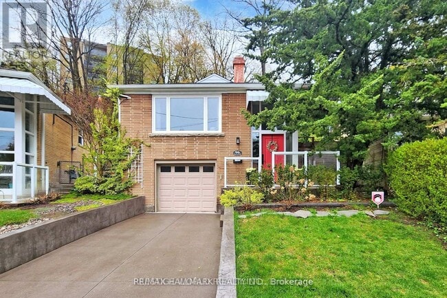 Building Photo - 96 Glen Davis Crescent