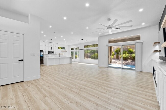 Building Photo - 10709 Hunters Woods Pl