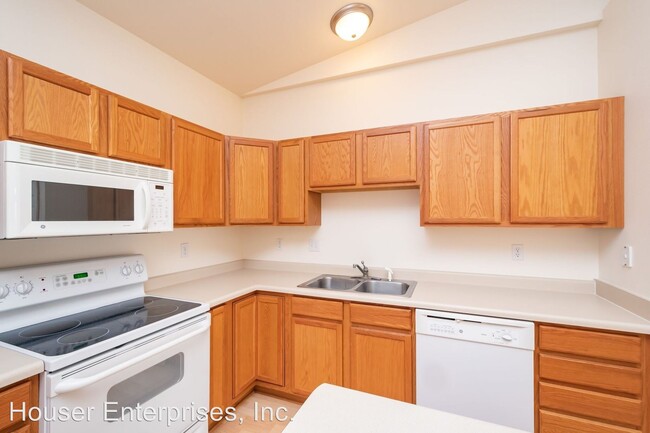 Building Photo - 29 Redtail Bend