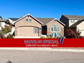 Building Photo - 10831 Fossil Dust Dr