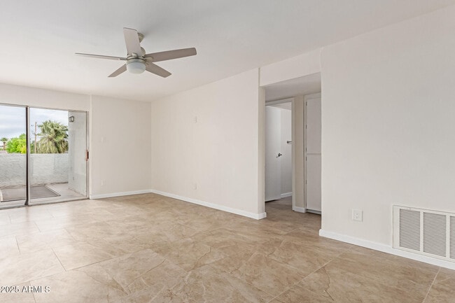 Foto del edificio - 3314 N 68th St