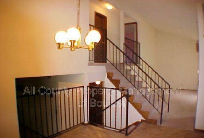 Building Photo - 1555 Feltham Pl