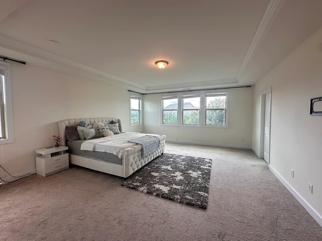 Master BEdroom - 3801 Hickory Manor Dr