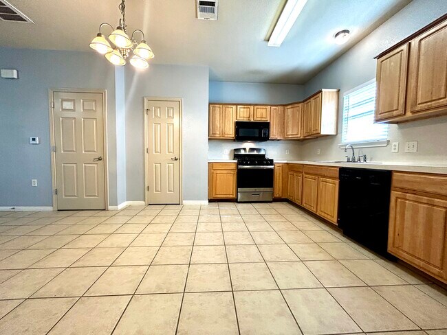 Foto del edificio - 1707 Chestnut Ave