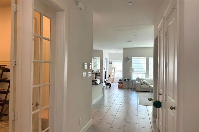 Foto del edificio - 1140 Peacock Blvd