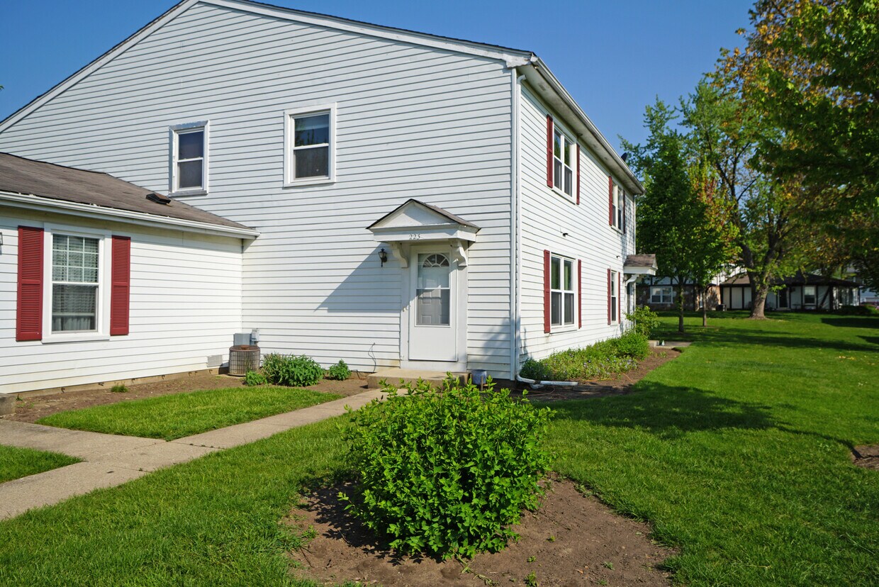 Foto principal - 223 Harvest Ct