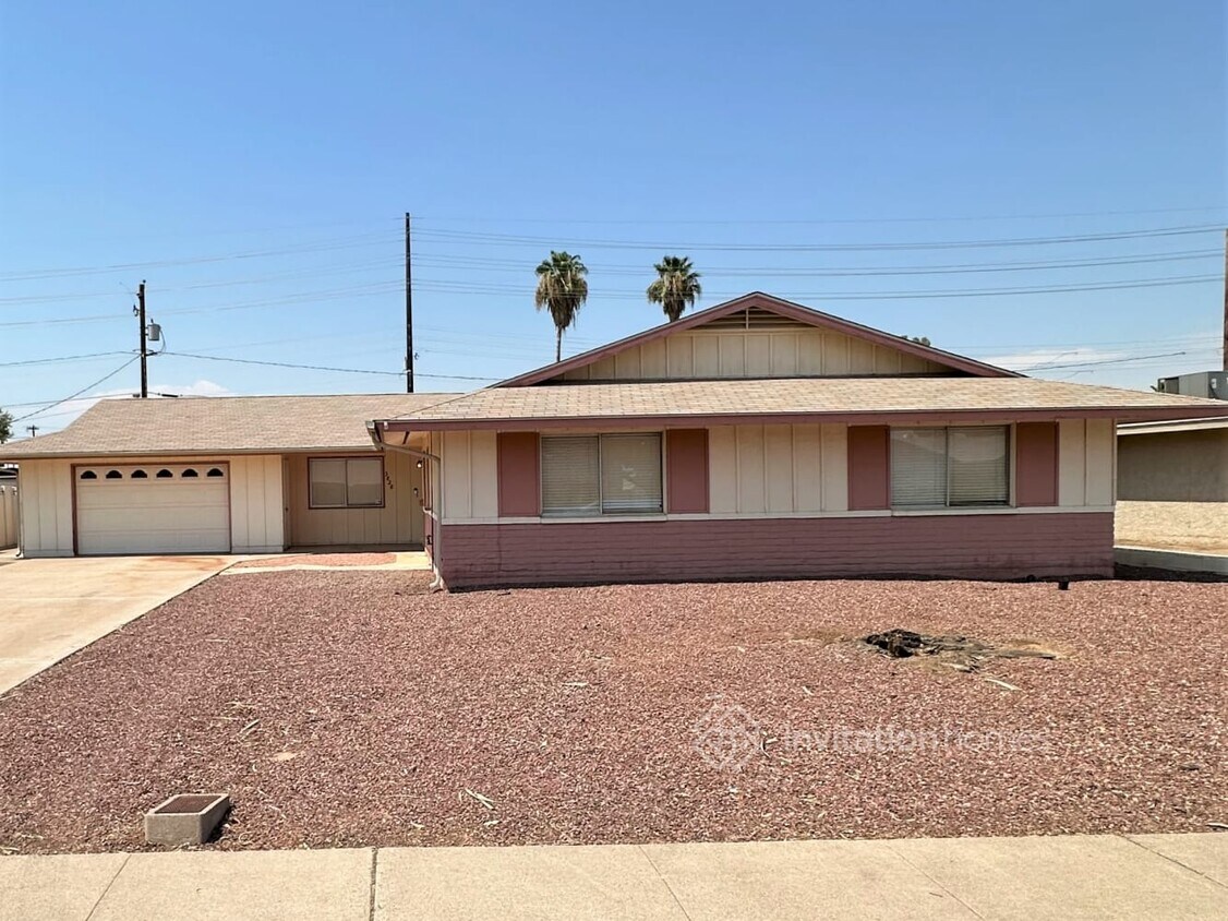 Foto principal - 3828 W Lane Ave