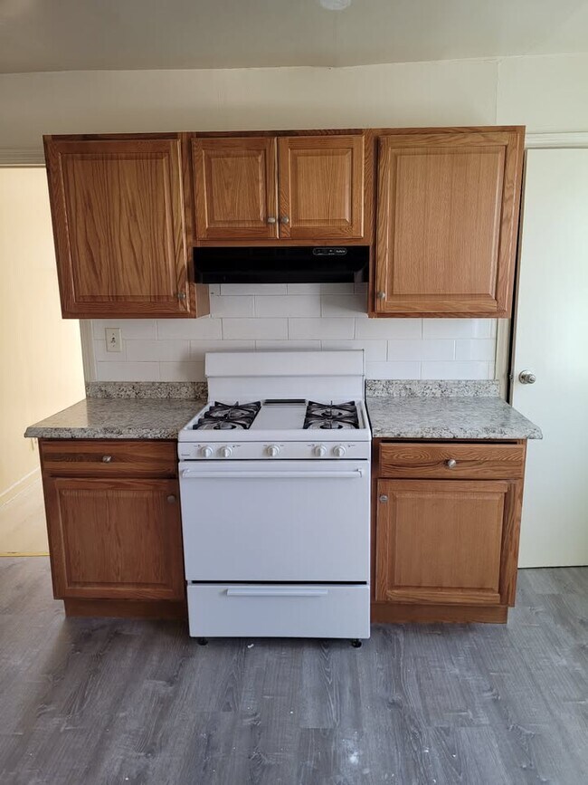 Foto del edificio - 18 E Walnut St