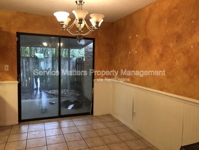 Foto del edificio - 1111 Bloodworth Ln