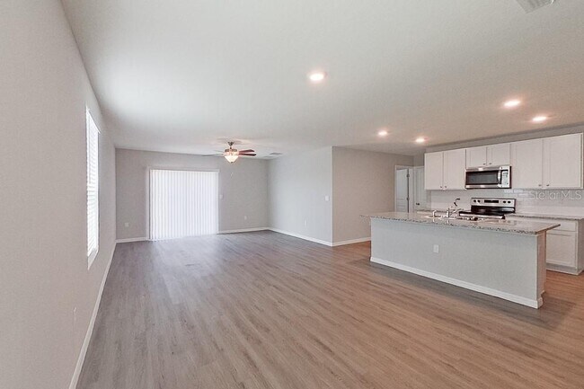 Foto del edificio - 8740 SW 43rd Ter