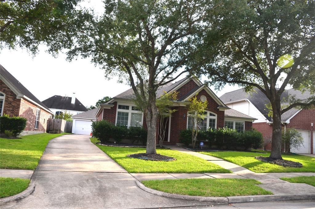Foto principal - 4810 Claridge Park Ln