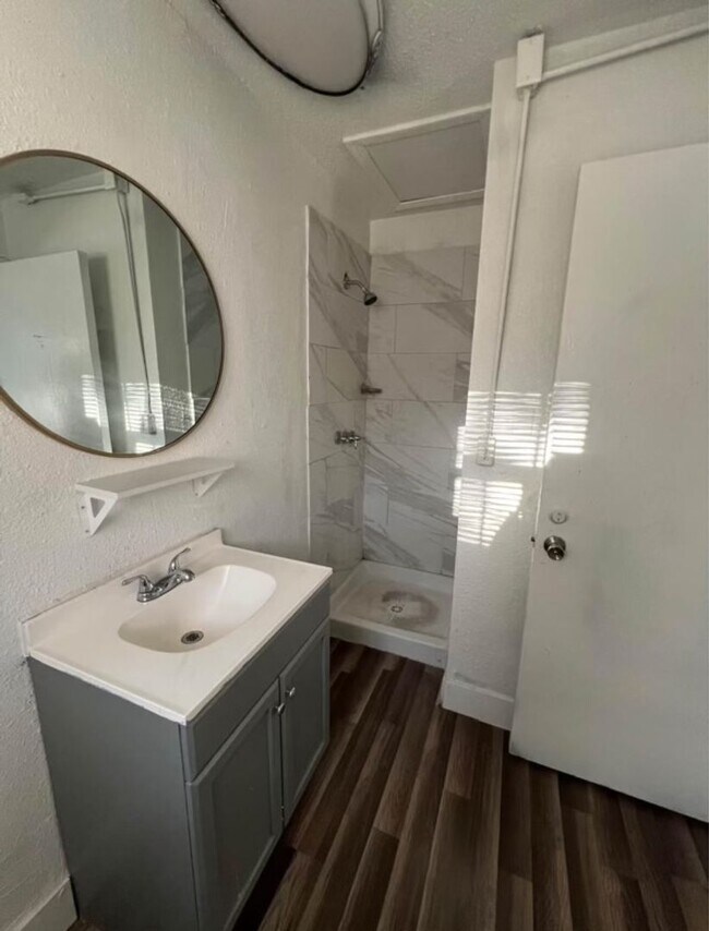 Foto del edificio - 511 N 2ND