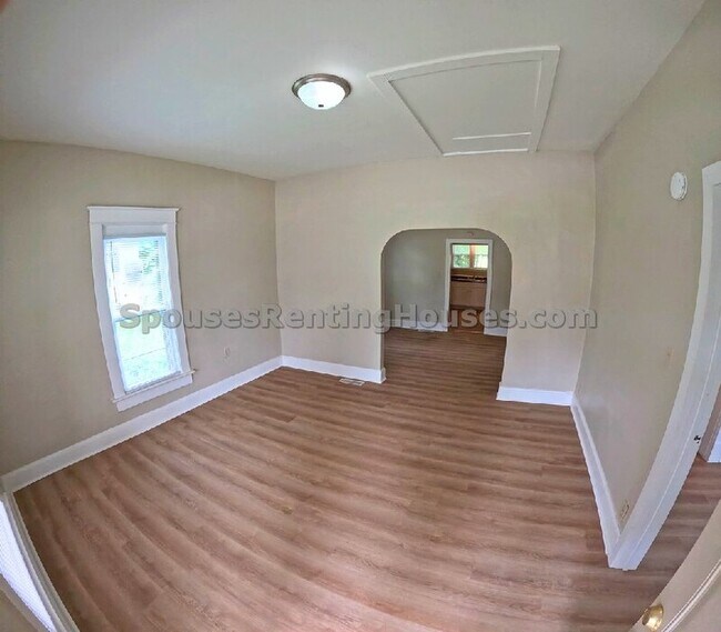Foto del edificio - 2336 Sycamore St