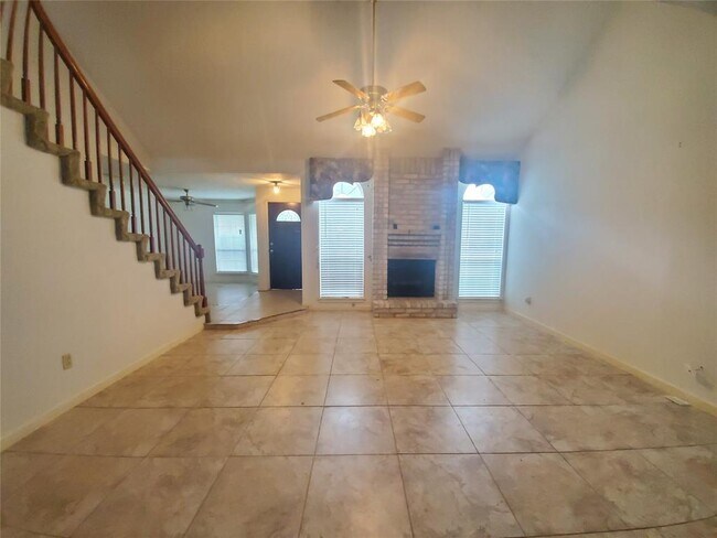 Foto del edificio - 3306 Kempwood Dr