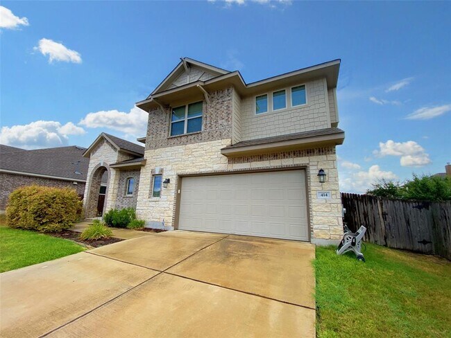 Foto del edificio - 414 Field Corn Ln