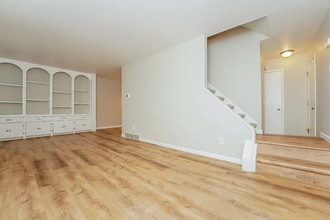 Building Photo - 9336 W 100th Cir
