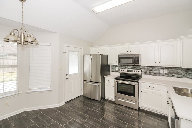 Foto del edificio - 9812 Southern Oak Way