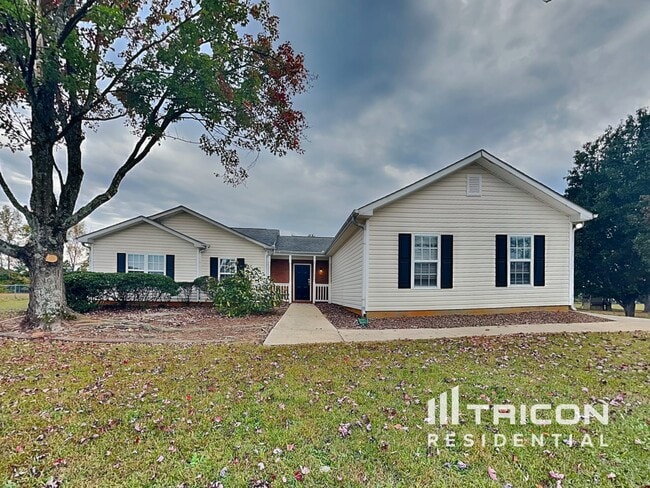 Building Photo - 2725 Archer Way