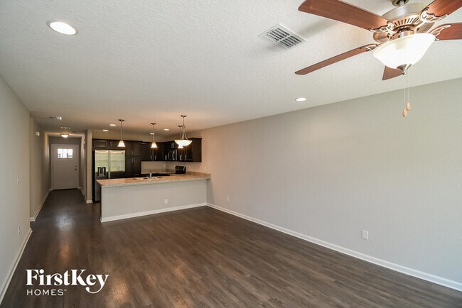 Foto del edificio - 11320 Margarets Landing Pl.