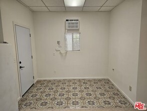 Building Photo - 4152 Verdugo Rd