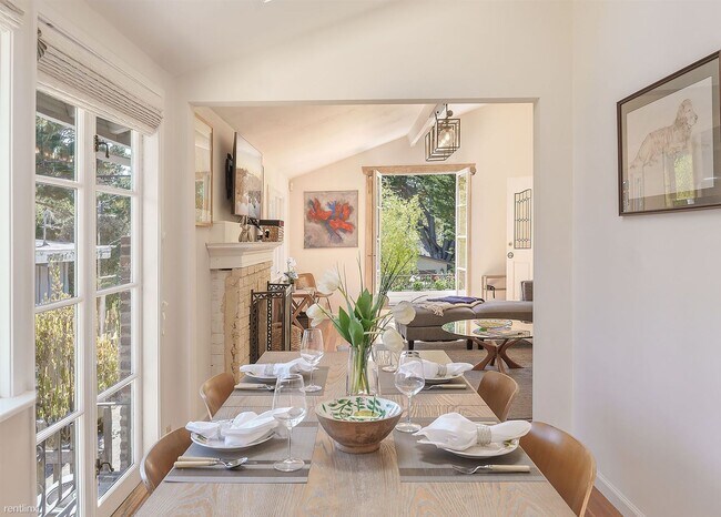 Foto del edificio - 2 br, 2 bath House - 3861 Live, Love, Bark