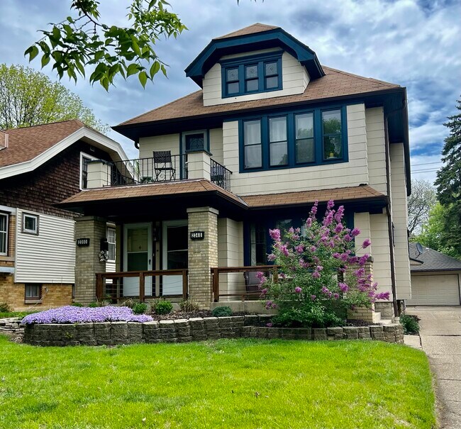 Foto del edificio - 2348 N 58th St