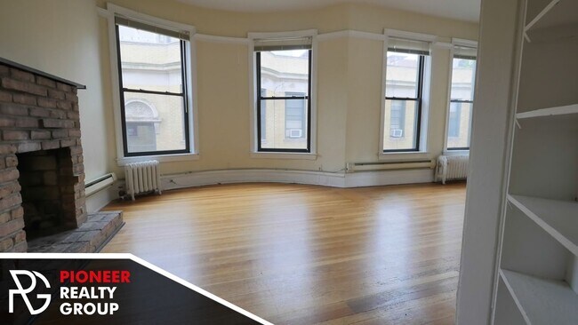 Foto del edificio - 1216 N Dearborn St