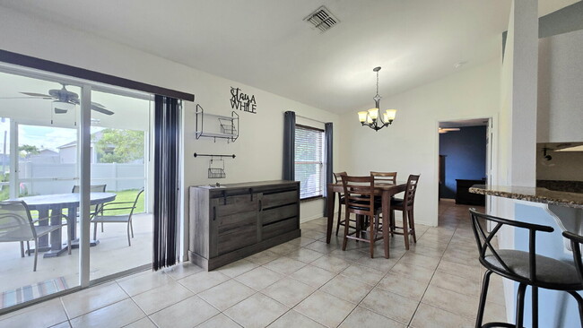 Foto del edificio - 1231 NW 22nd Ave