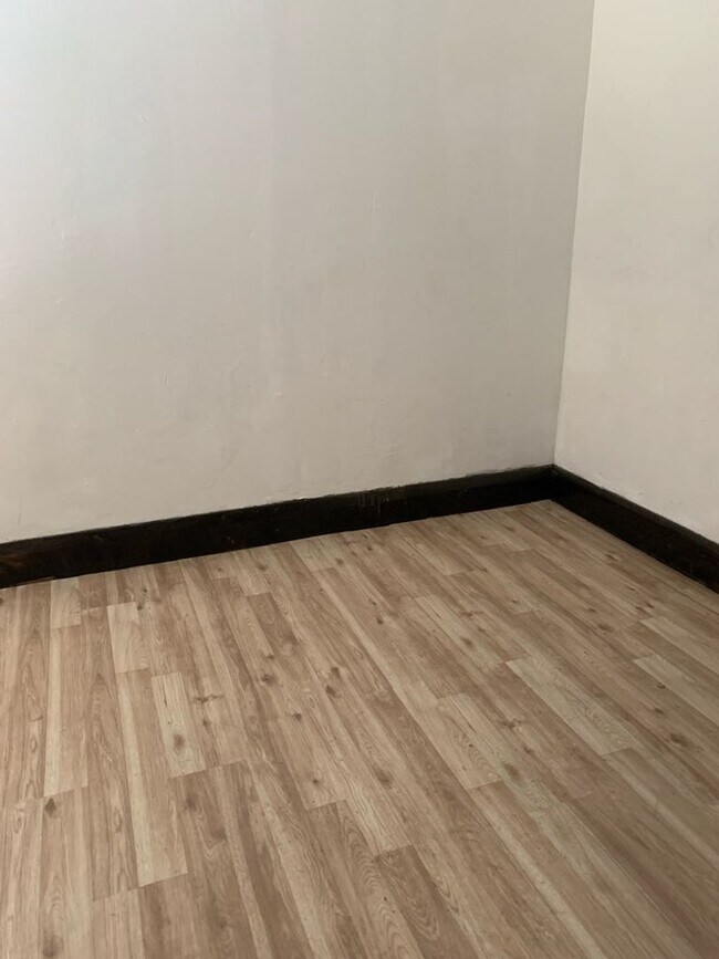 Foto del edificio - 1136 South Ave