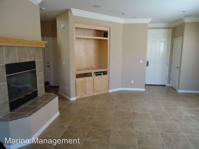 Foto del edificio - 8380 Bennington Ct