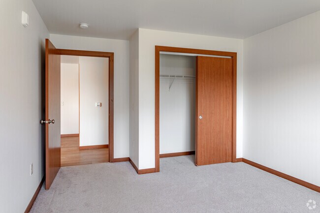 1HAB, 1BA - 719SF ft² - Westfield Apartments