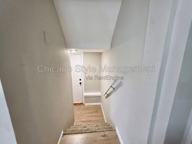 Foto del edificio - 14813 Evers St