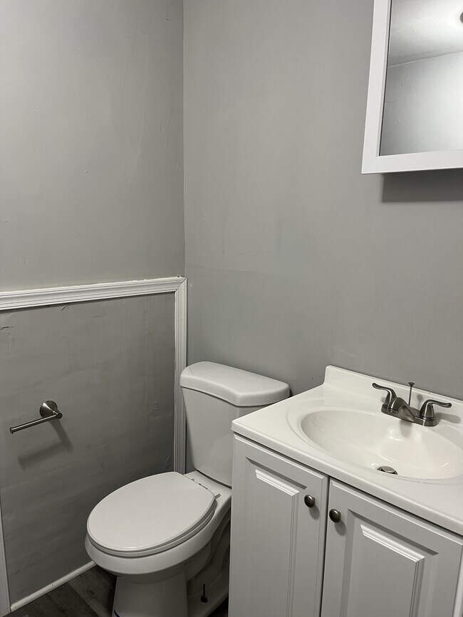 Foto del edificio - 322 E 11th St