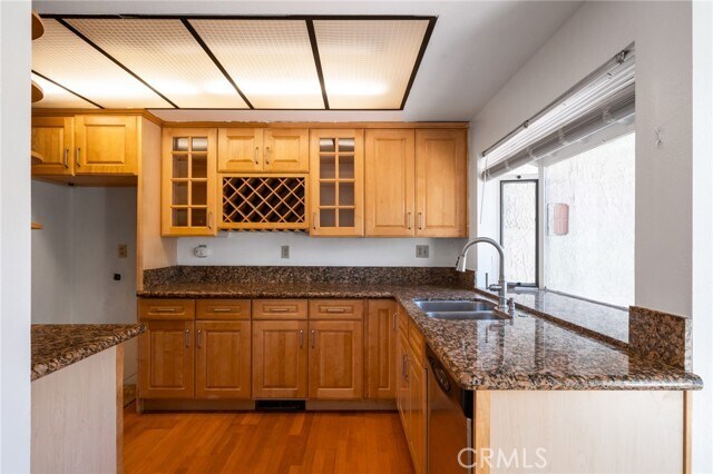 Foto del edificio - 54 Hilltop Cir