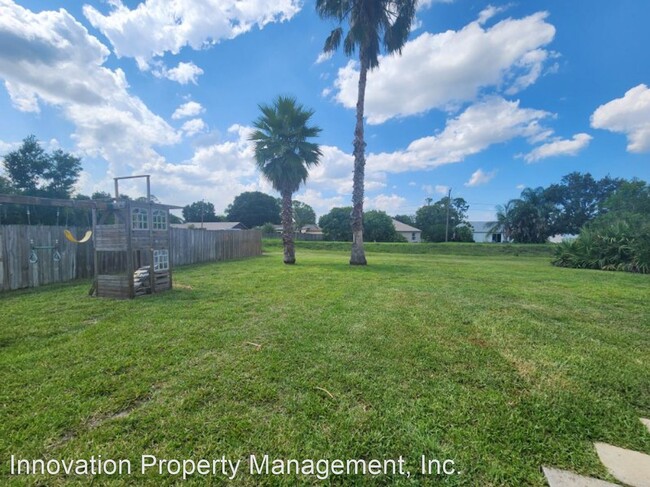 Foto del edificio - 3 br, 2 bath House - 1025 NW Banks St.