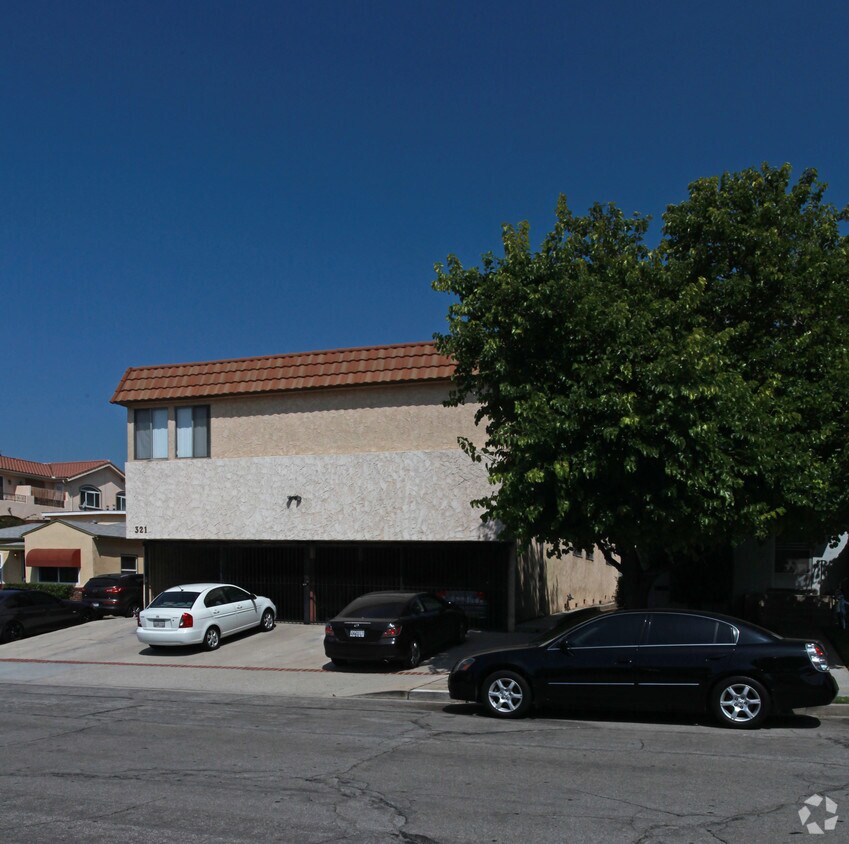 321 E Elmwood Ave, Burbank, CA 91502 Apartments in Burbank, CA