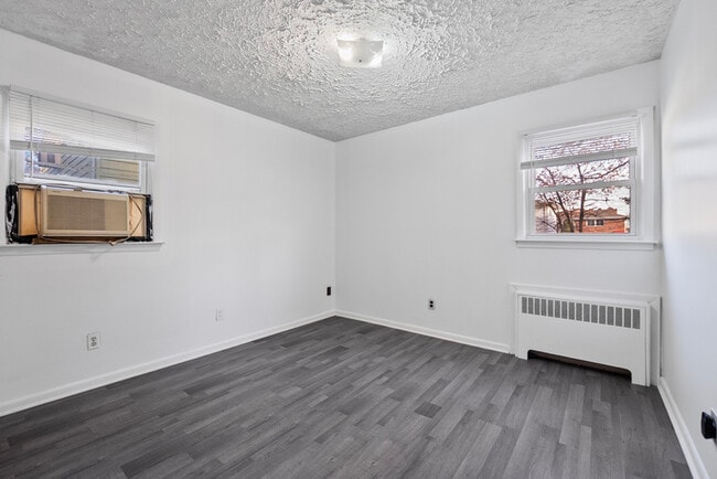 Foto del edificio - 7108 Polk St