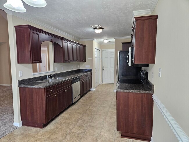 Foto del edificio - 450 Lory Ln