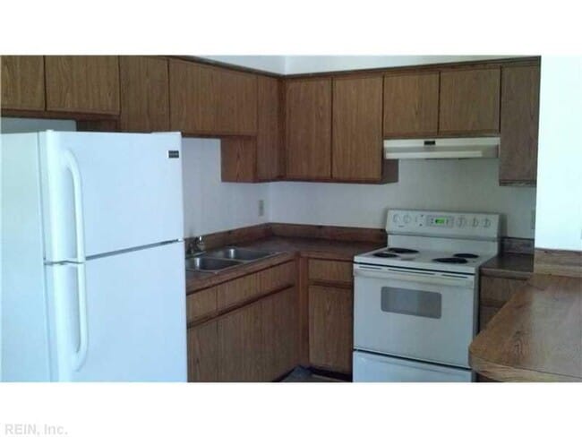Foto del edificio - 9643 Beaumont St