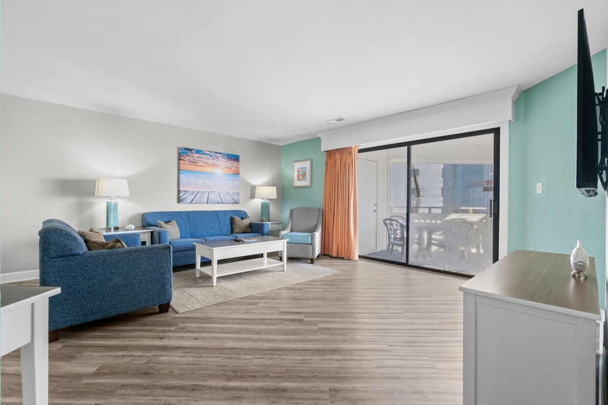 Foto principal - 2805B N Ocean Blvd
