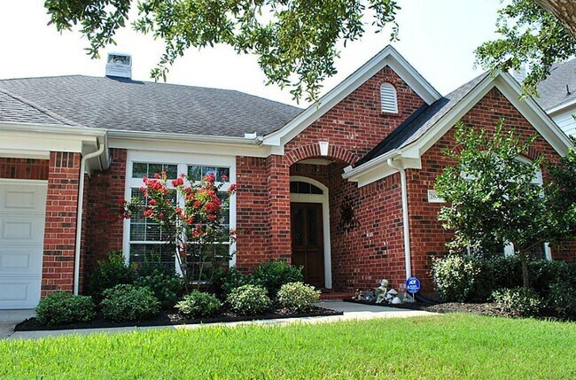 Building Photo - 2627 Havencrest Dr