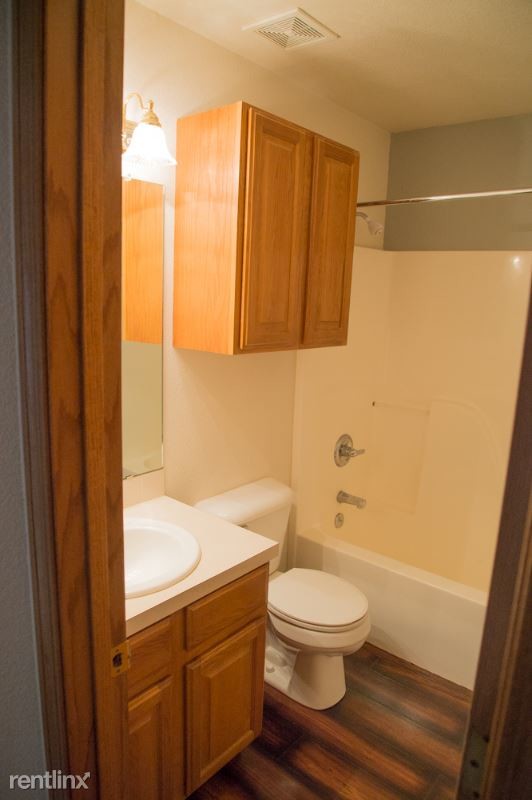 Foto del edificio - 305 E Colorado Ave