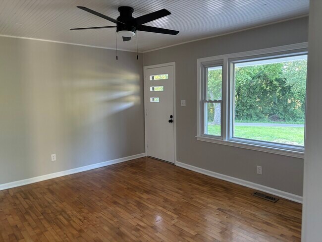 Foto del edificio - 10535 Hwy 231