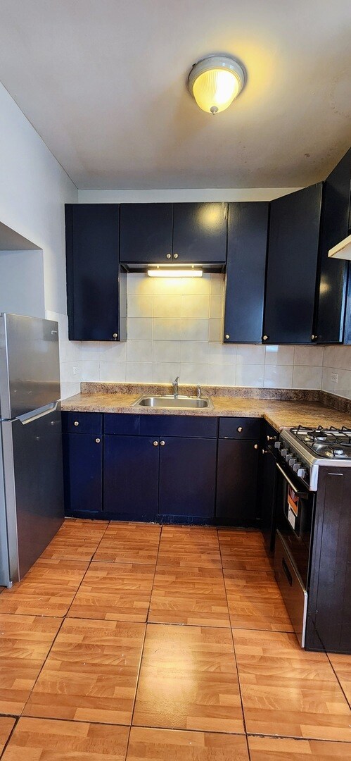 Foto del edificio - 4764 N Virginia Ave